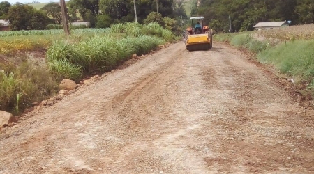 Secretaria de Obras segue empenhada em melhorias nas estradas rurais